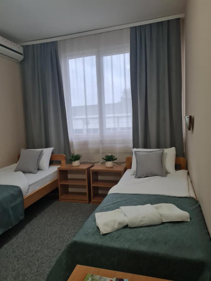 Garni Hotel Alma Pirot Exteriér fotografie