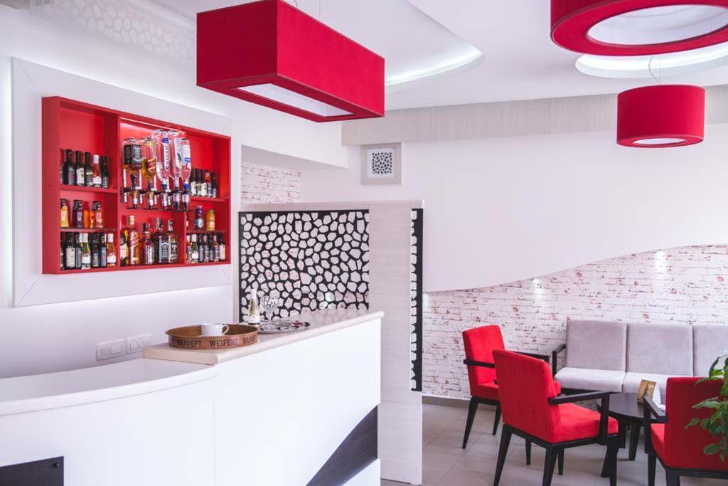 Garni Hotel Alma Pirot Exteriér fotografie