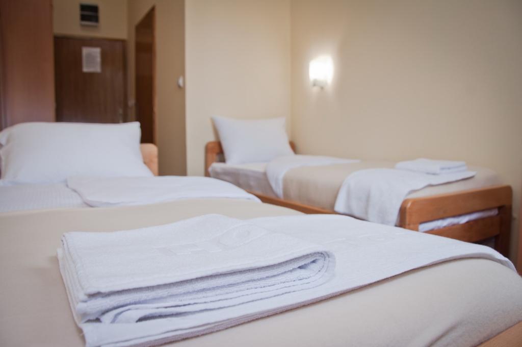 Garni Hotel Alma Pirot Pokoj fotografie