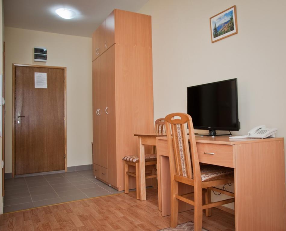 Garni Hotel Alma Pirot Pokoj fotografie
