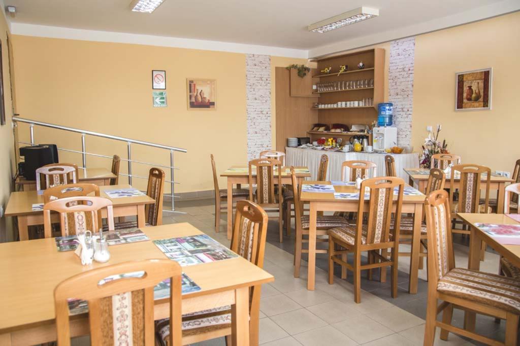 Garni Hotel Alma Pirot Exteriér fotografie