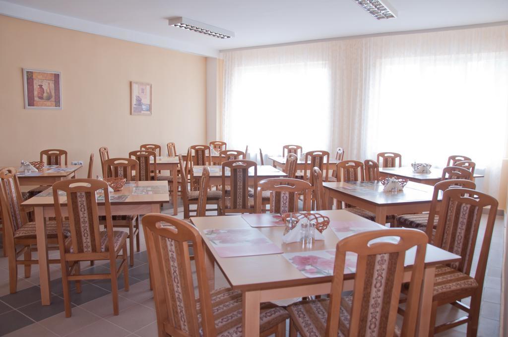 Garni Hotel Alma Pirot Exteriér fotografie