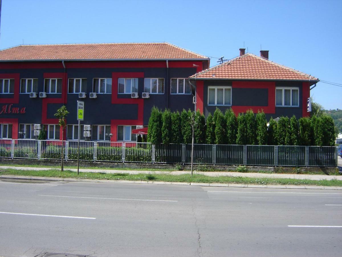 Garni Hotel Alma Pirot Exteriér fotografie