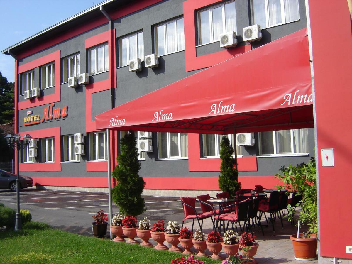 Garni Hotel Alma Pirot Exteriér fotografie