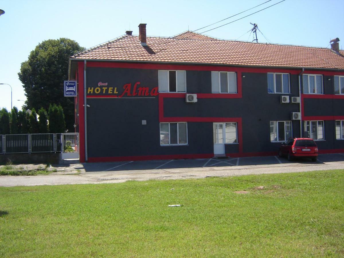 Garni Hotel Alma Pirot Exteriér fotografie